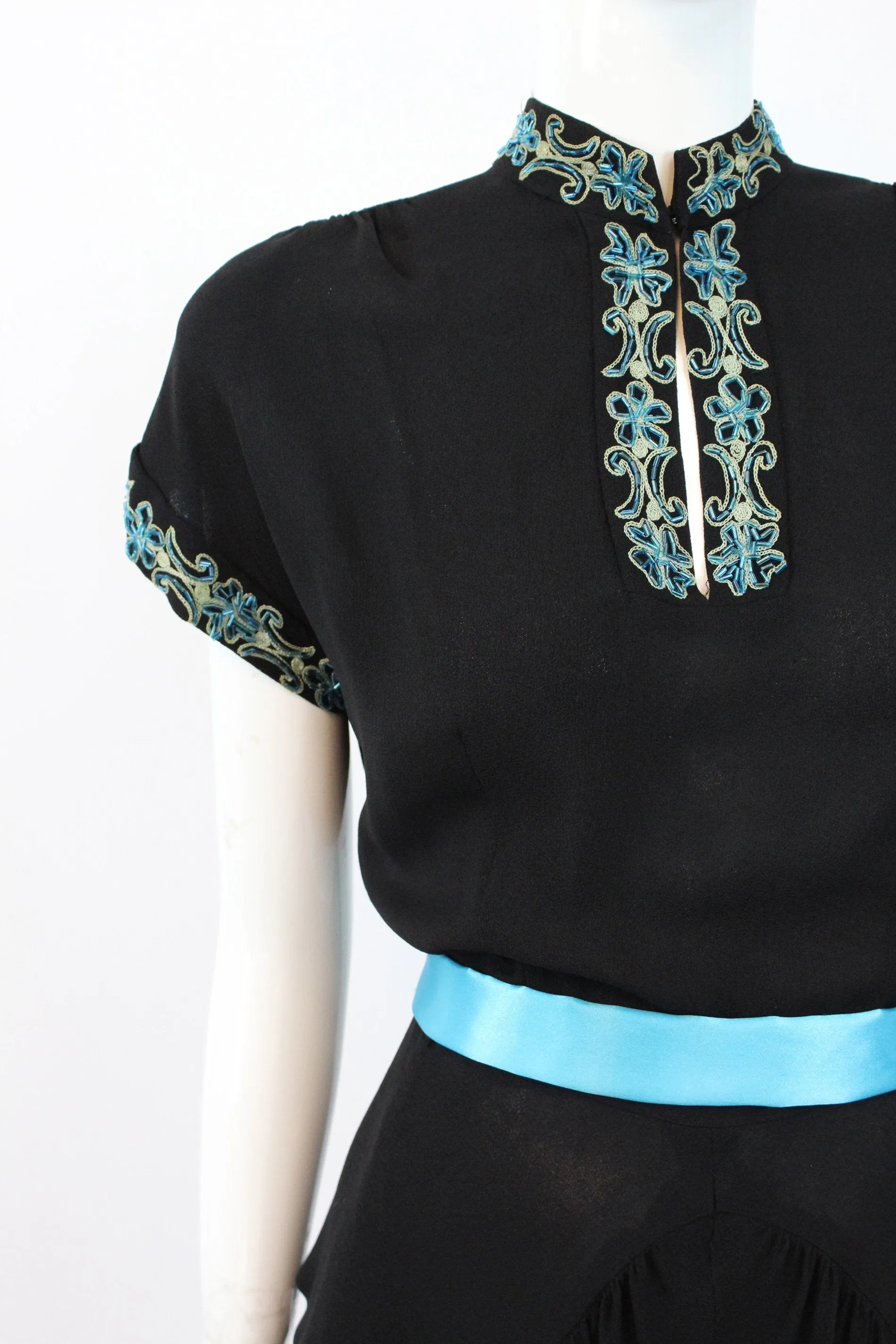 1940s rayon beaded dress Asian inspired medium | new winter