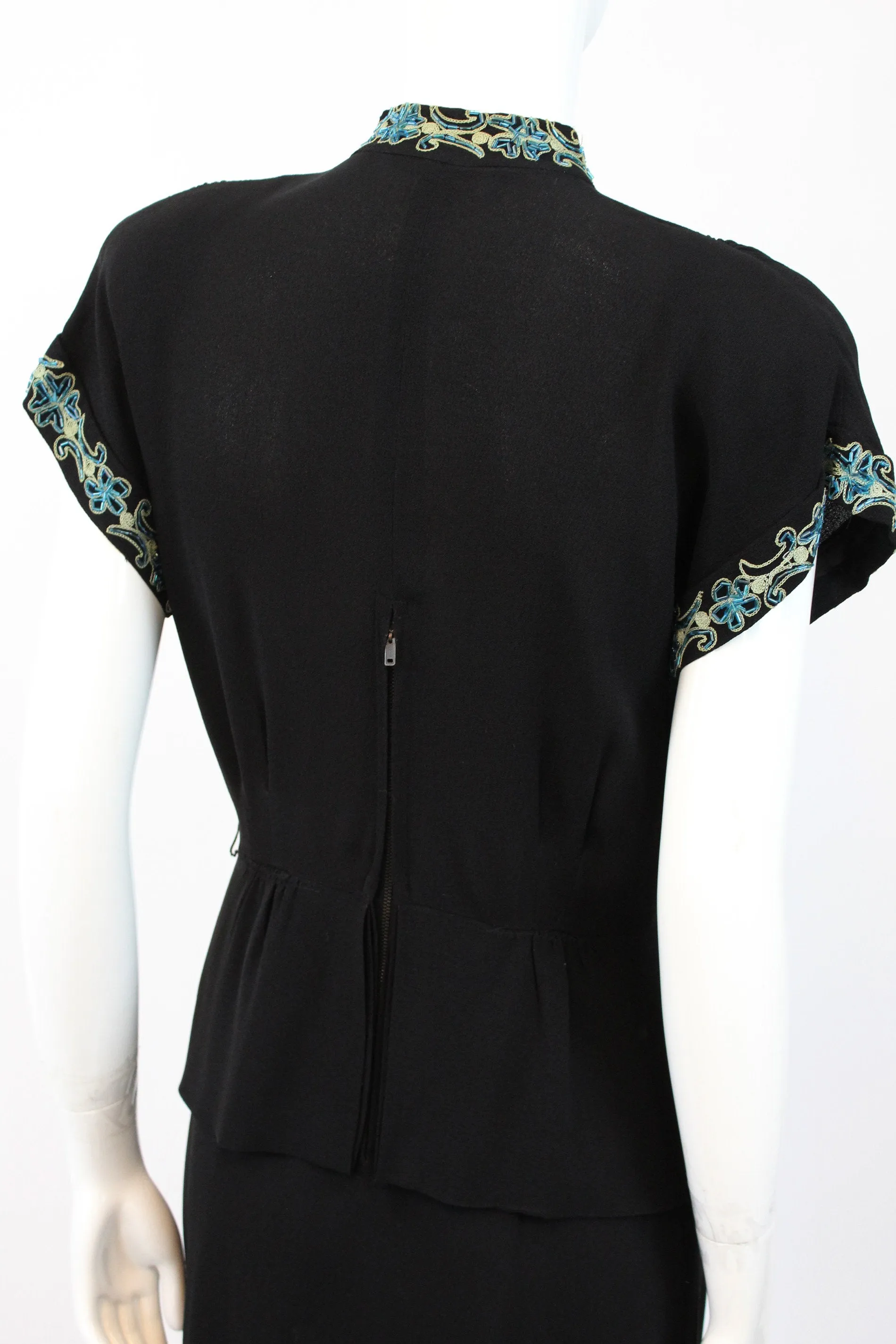 1940s rayon beaded dress Asian inspired medium | new winter