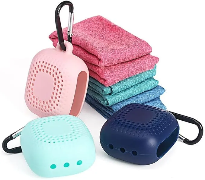 AKOAK Outdoor Travel Quick Drying 40CM Towel with Portable Creative Silicone Box, Microfiber Cold Sports Quick Drying Towel, Gym, Beach, Yoga, Sports Travel (Green)