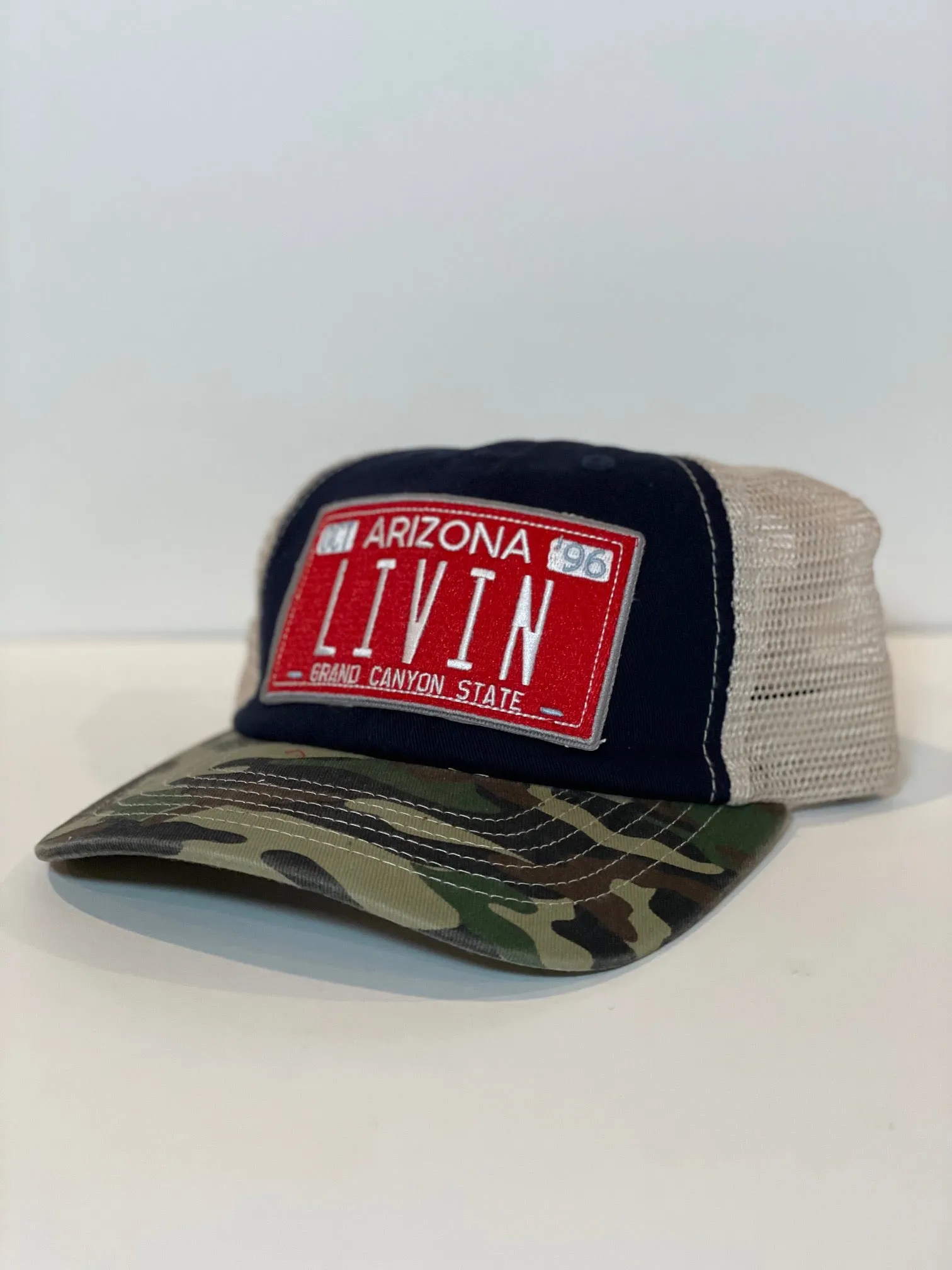 Arizona Livin License Plate Navy / Camo Stitch Mesh (Womens)