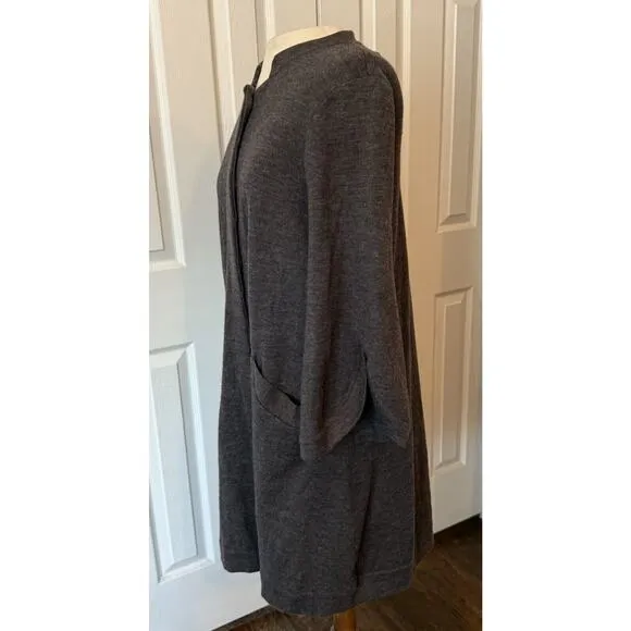 BCBGMAXAZRIA Sweater Jacket Women MED 100% Merino Wool Cardigan Knee Length Work