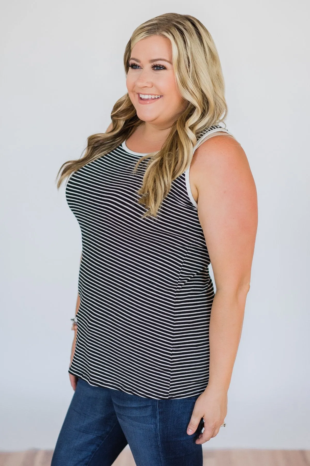 Casual Back Keyhole Striped Tank Top- Black & White