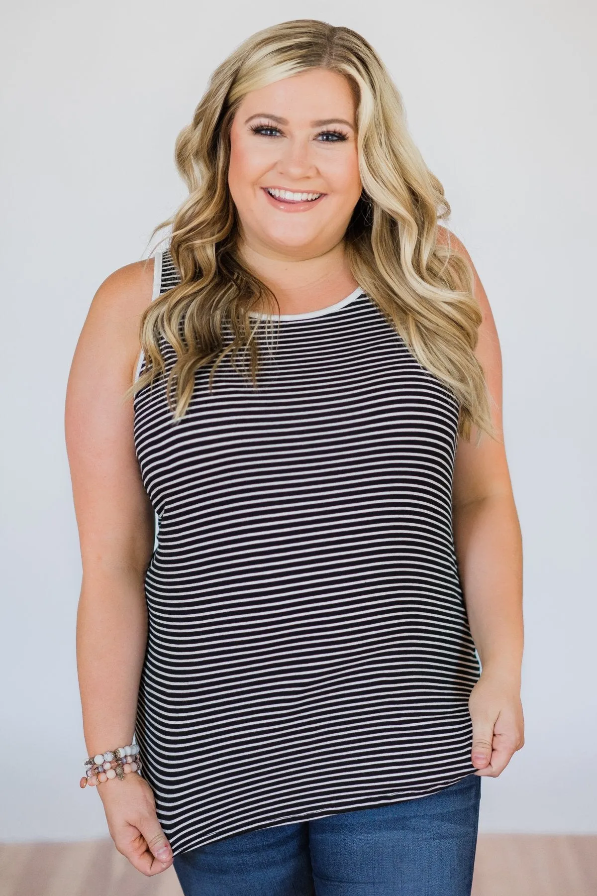 Casual Back Keyhole Striped Tank Top- Black & White