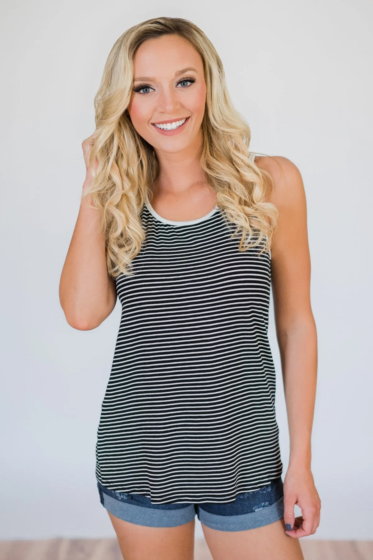 Casual Back Keyhole Striped Tank Top- Black & White