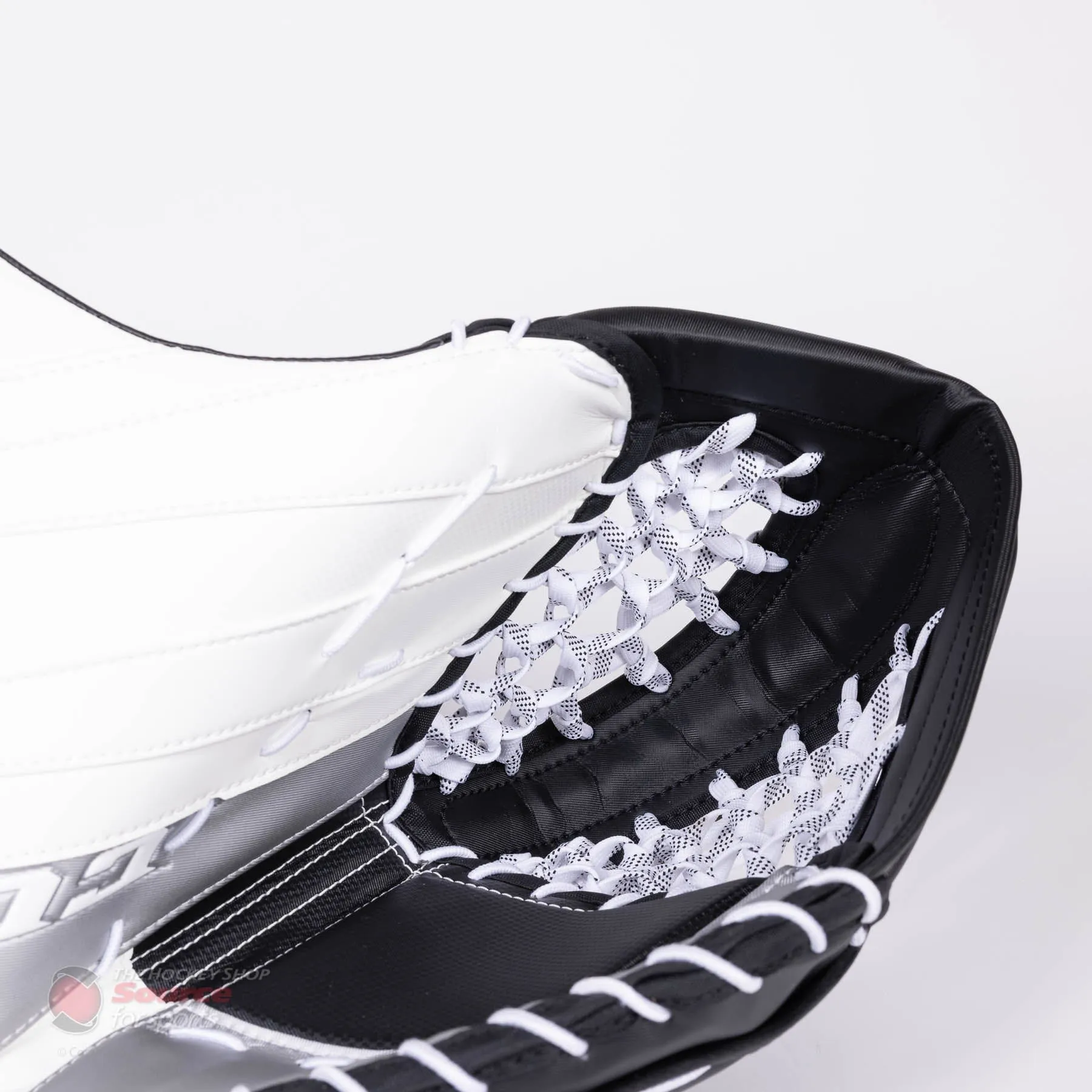 CCM Extreme Flex E5.5 Senior Goalie Catcher - Source Exclusive