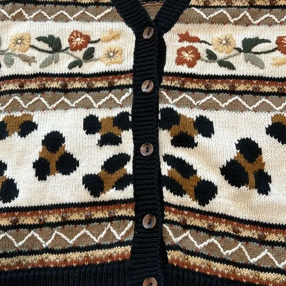 Christopher Banks - L, vintage vest, safari, floral, beaded