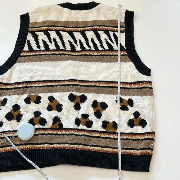 Christopher Banks - L, vintage vest, safari, floral, beaded