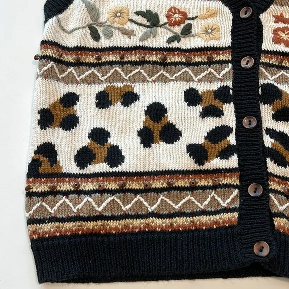 Christopher Banks - L, vintage vest, safari, floral, beaded