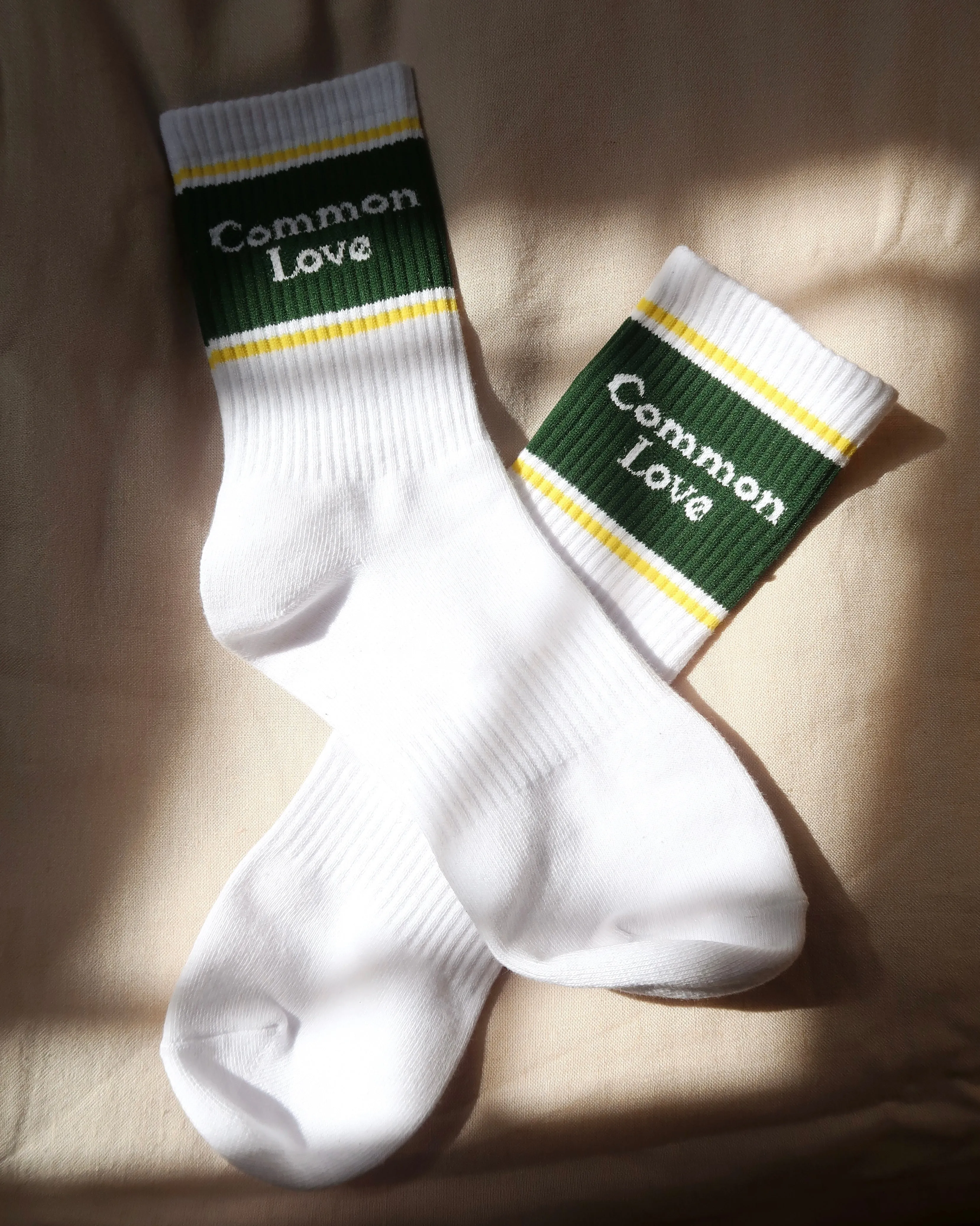 COMMON LOVE SOCKS (Dark Green)