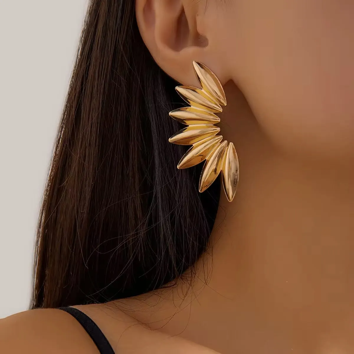 Creatively Steampunk Metal Half Flower Stud Earrings