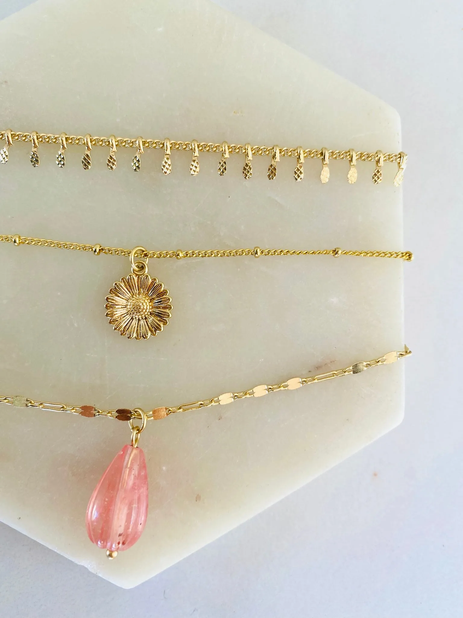 Daisy Flower Pendant