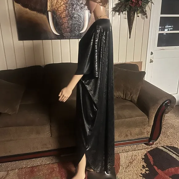 David Brown California • One Size • Shiny • Safari • Boho • Black • Nightgown