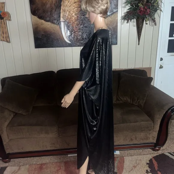 David Brown California • One Size • Shiny • Safari • Boho • Black • Nightgown