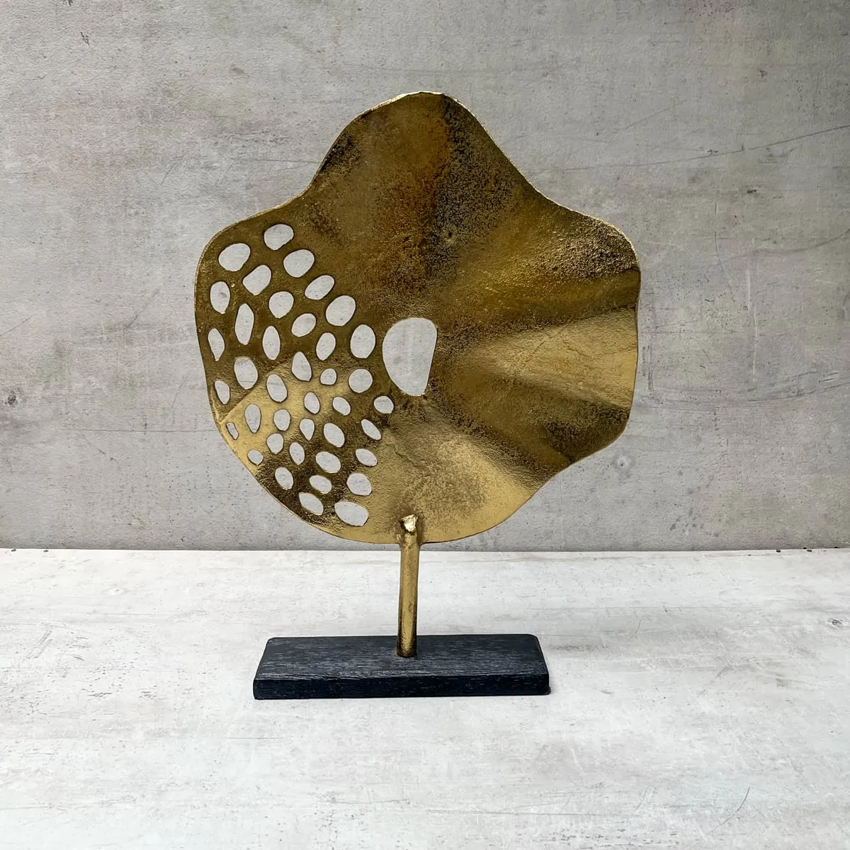 Edit House & Home-Home Artisan Ameline Modern Art Metal Sculpture