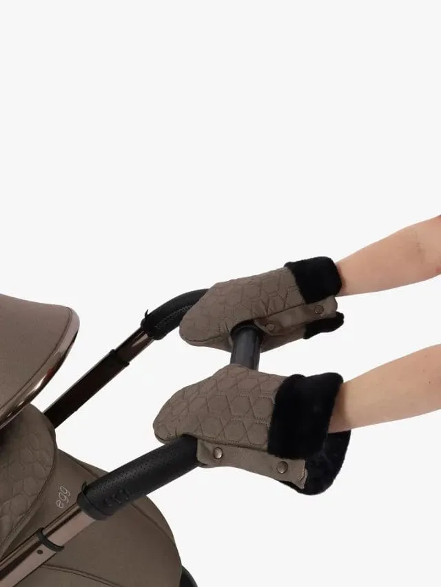 Egg 3 Handmuff - Mink