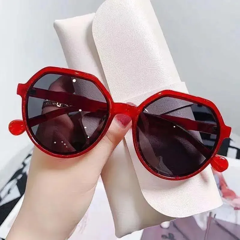 Fashion Sunglasses Women Brand Vintage Travel Sun Glasses Female Eyewear Anti-Glare Driving Sun Glasses