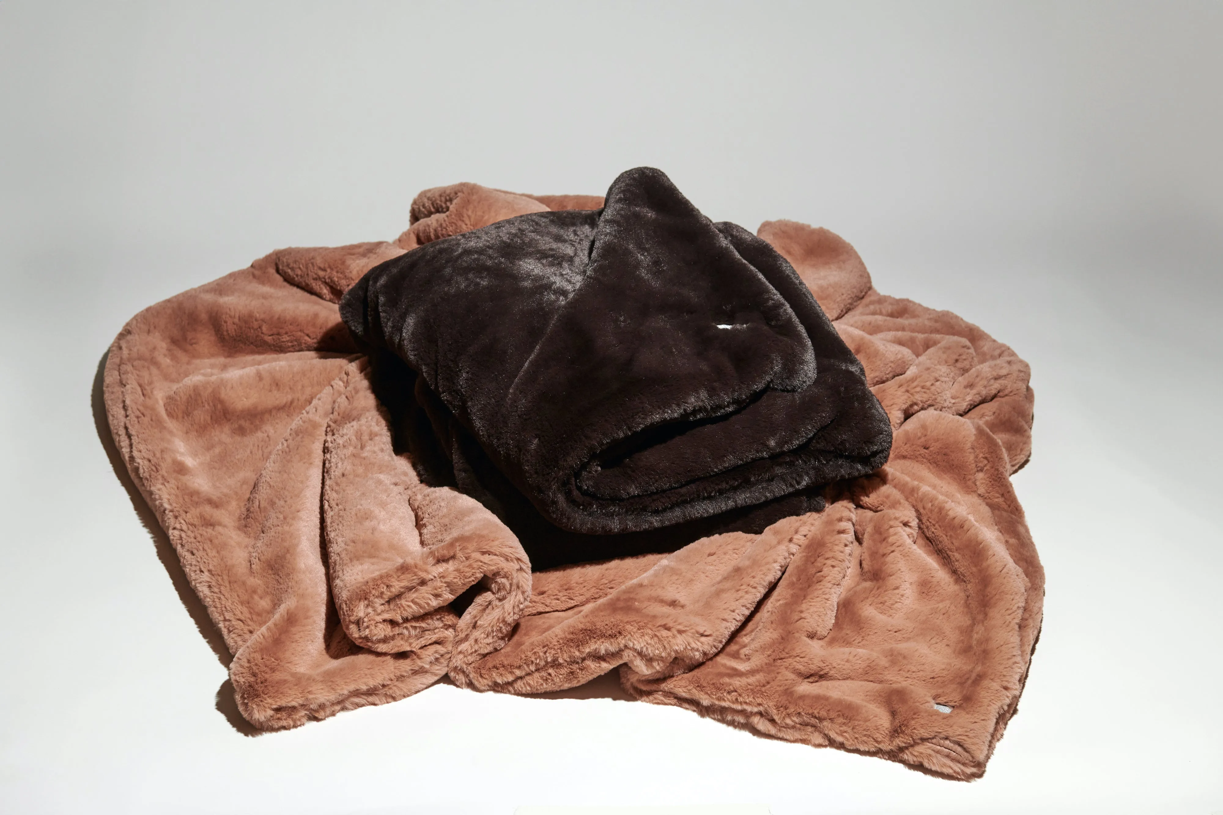 Fawn Luxe Throw (50" x 60")