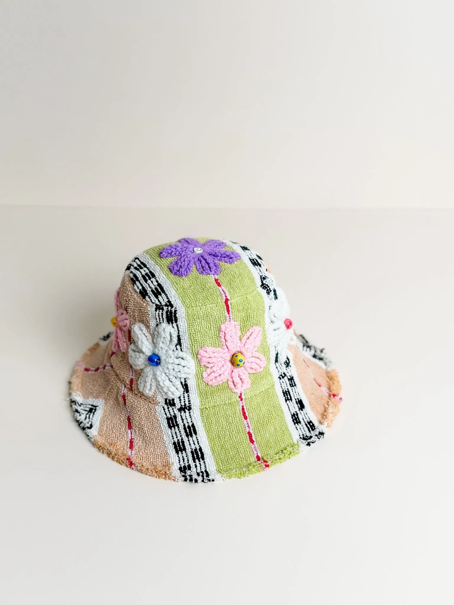 'Floral Racetrack' - Diana Rikasari x Re/lax Remade