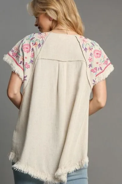 Hazel Blues® | Umgee Linen Round Neck High Low Hem Frayed Top