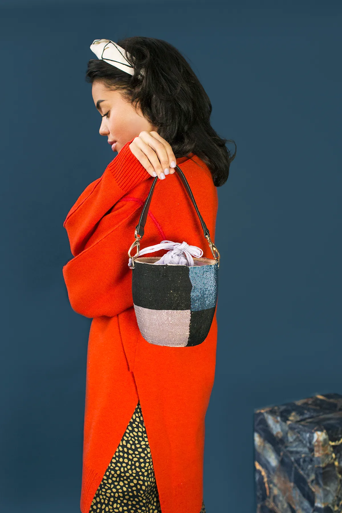 Ingwe Beaded Colorblock Bucket Bag
