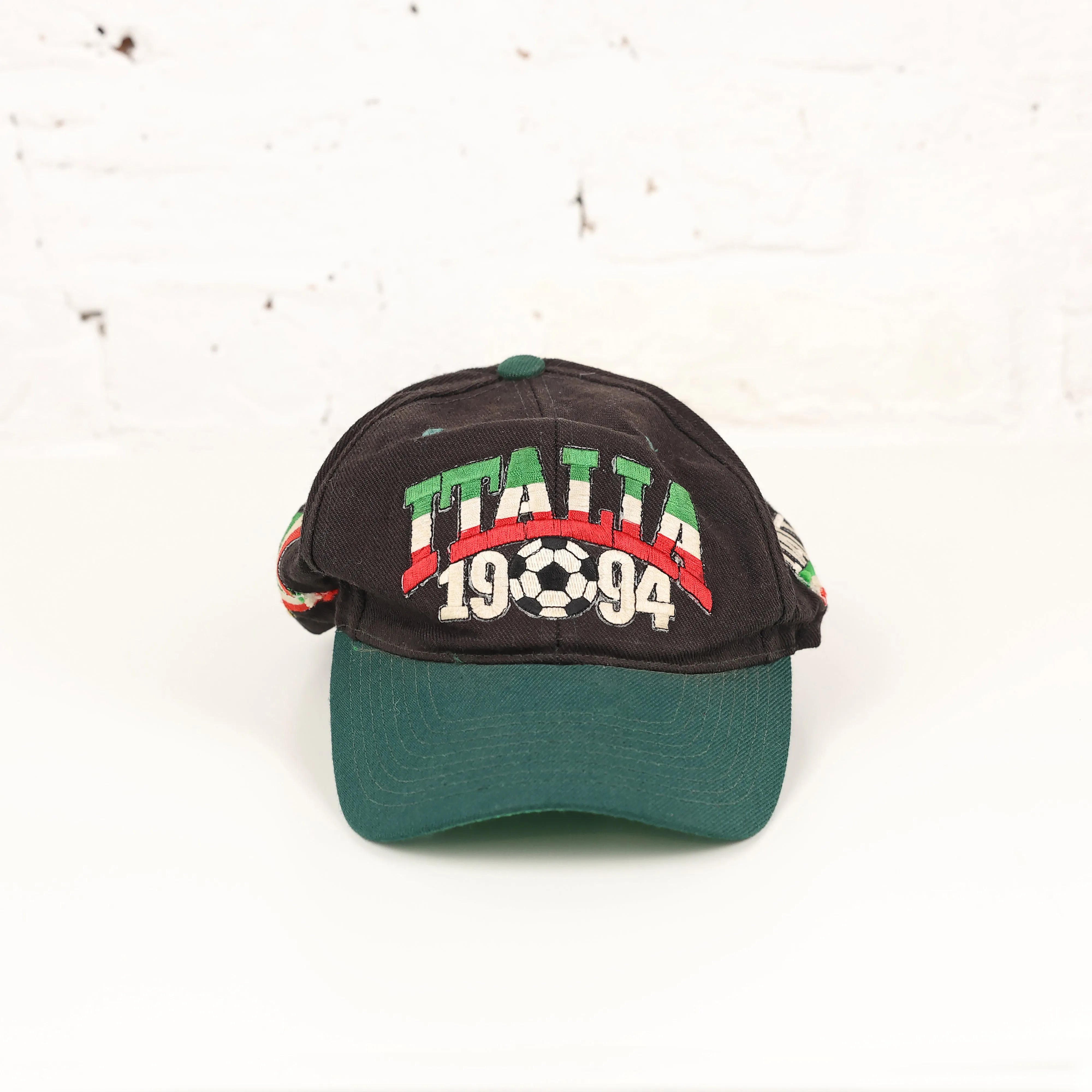 Italia 1994 Football Baseball Cap - Black - One Size