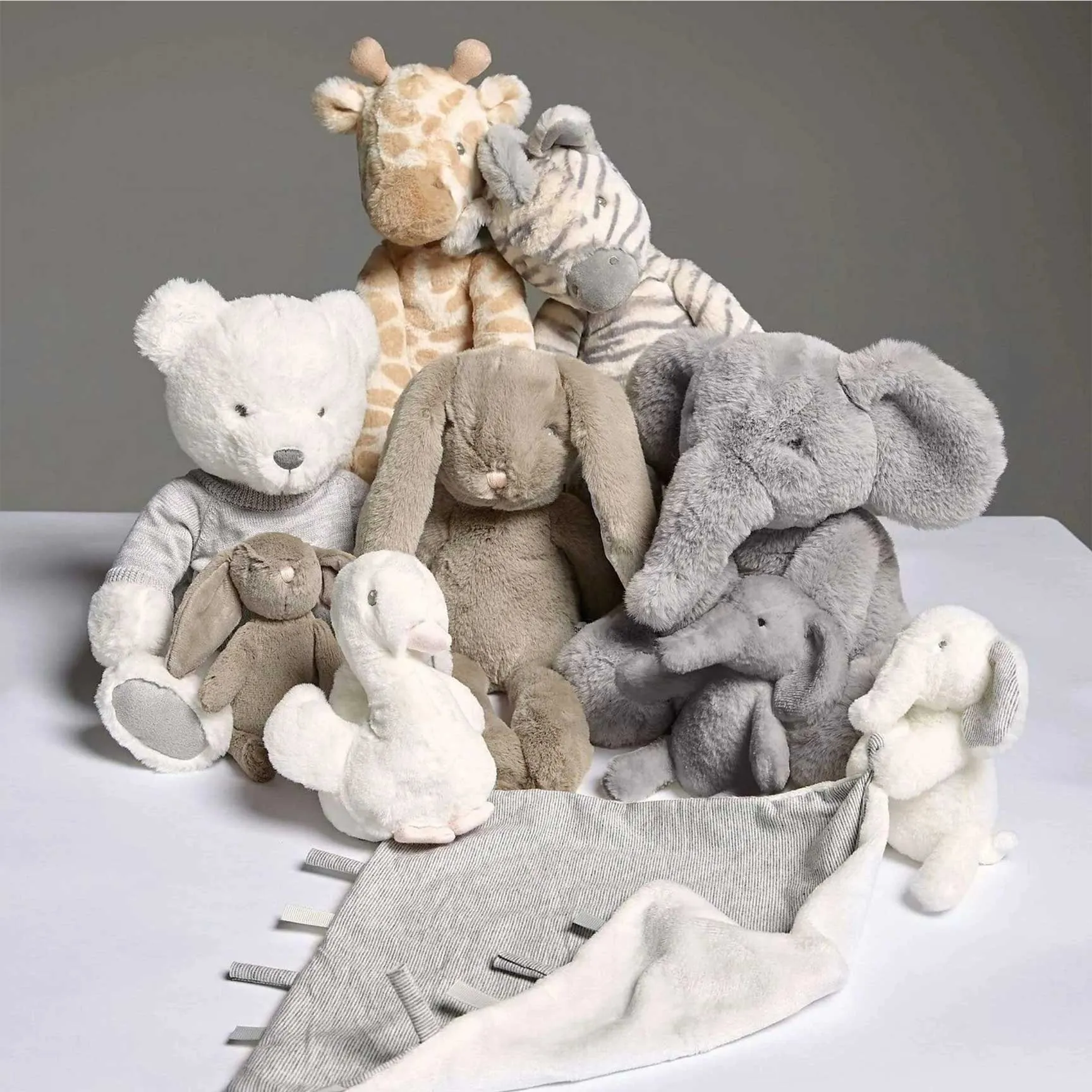 Mamas & Papas Soft Toy Welcome to the World - Geoffrey Giraffe