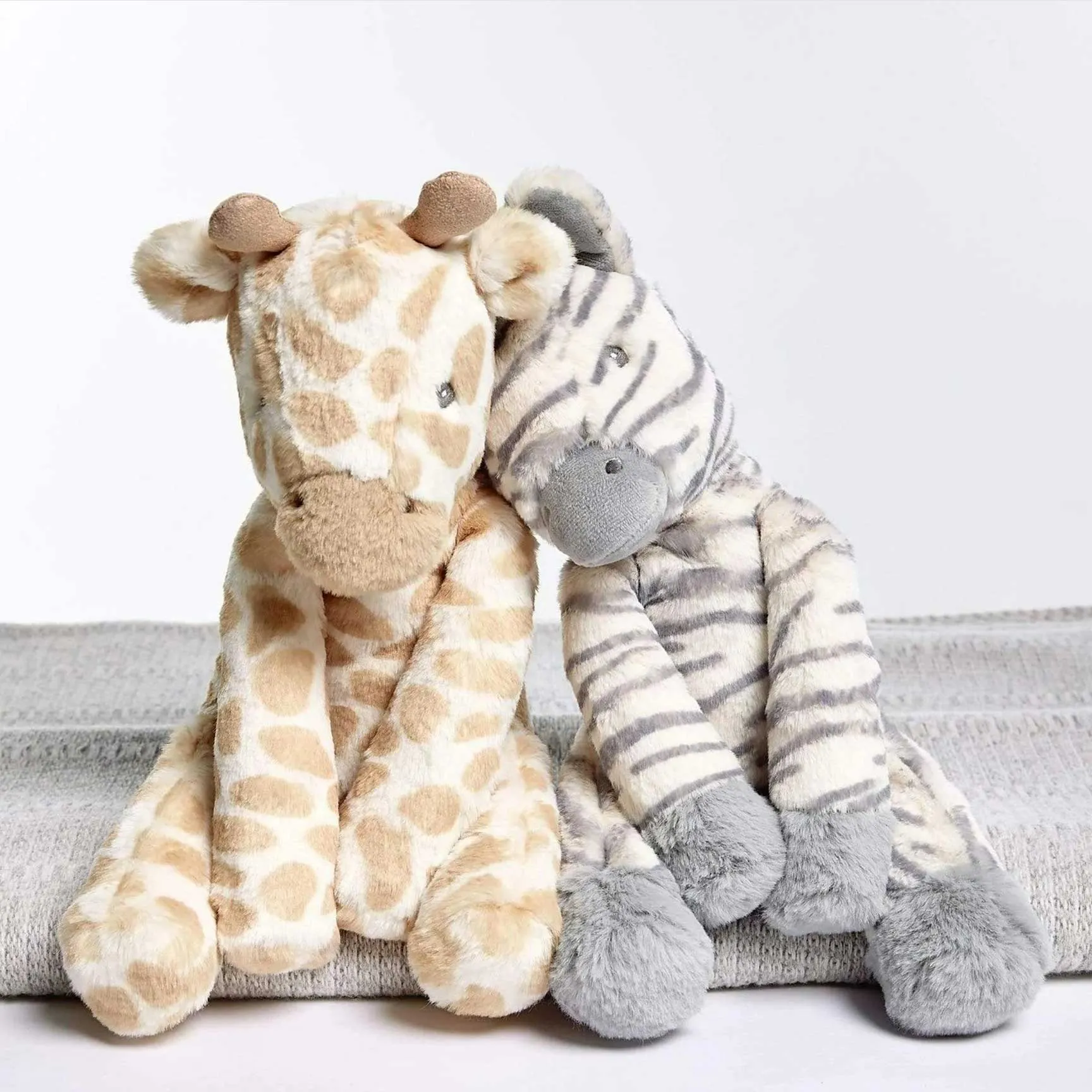 Mamas & Papas Soft Toy Welcome to the World - Geoffrey Giraffe