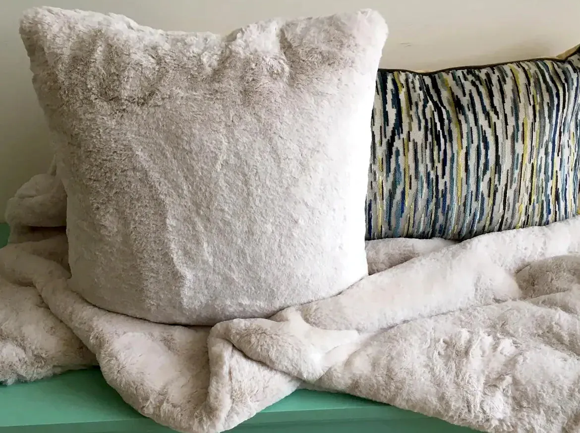 Moonstone Luxe Throw (50" x 60")