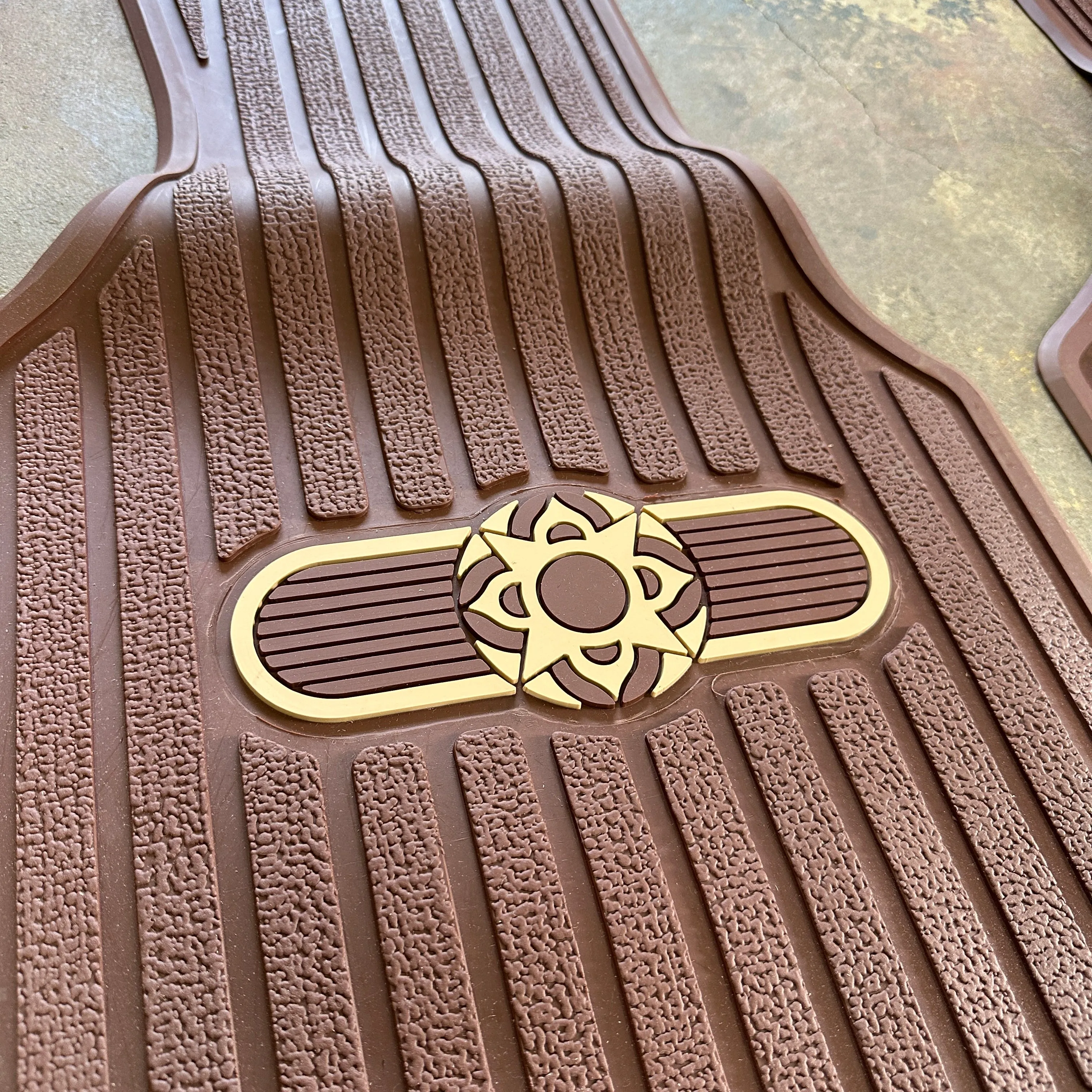 NOS 85-94 Astro/Safari Van Floor Mats - Plasticolor