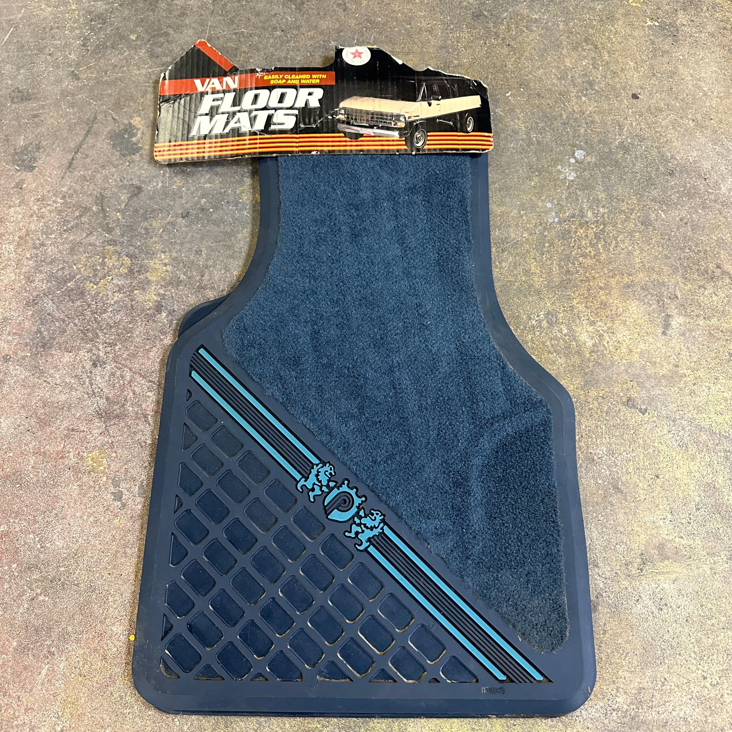NOS Carpet/Rubber Plasticolor Floor Mats - Astro/Safari Vans 1984 