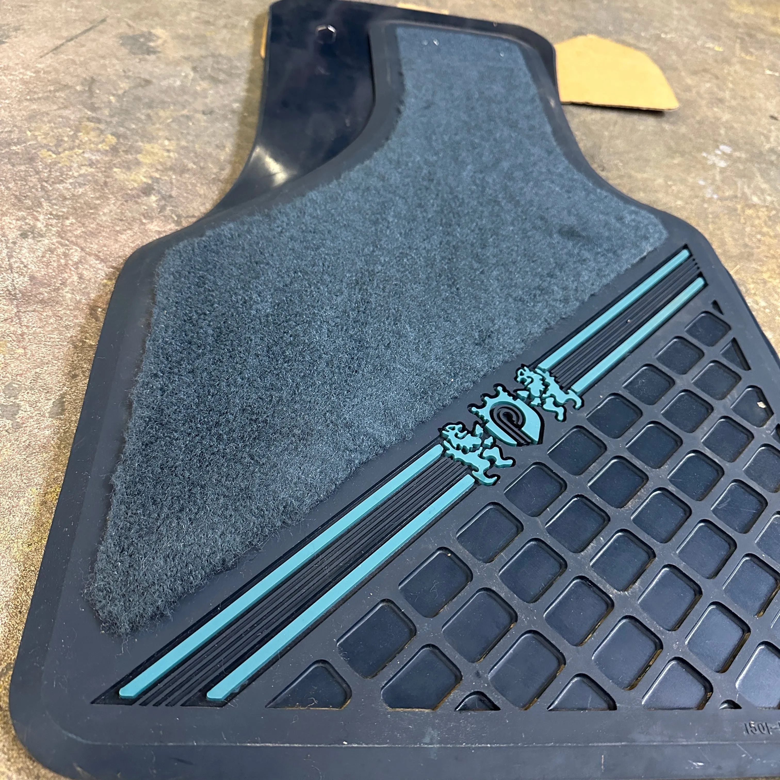 NOS Carpet/Rubber Plasticolor Floor Mats - Astro/Safari Vans 1984 
