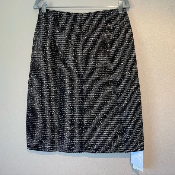 NWT Commense Pearl Button Split Elegant Midi Skirt Black. Size L