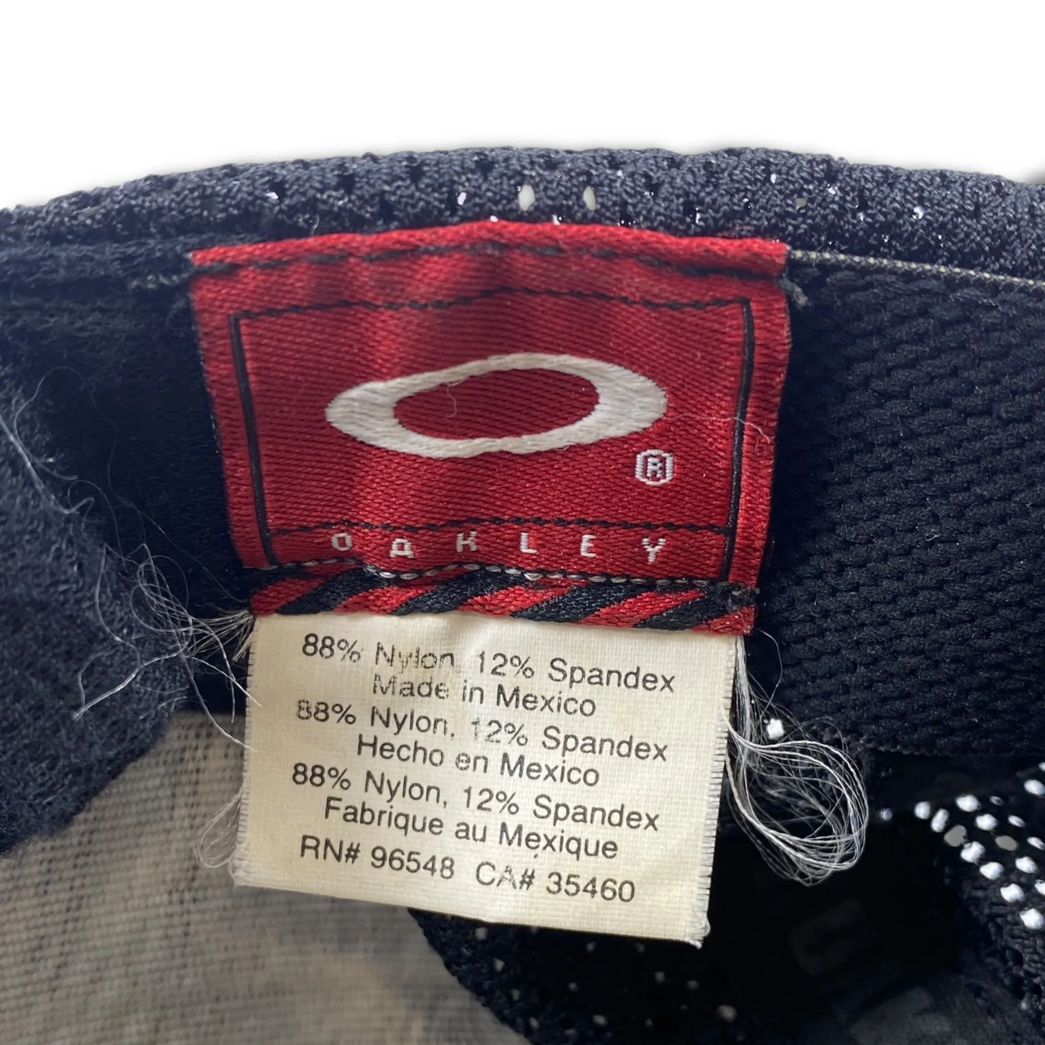 OAKLEY SOFTWARE BLACK WEB CAP 1990'S