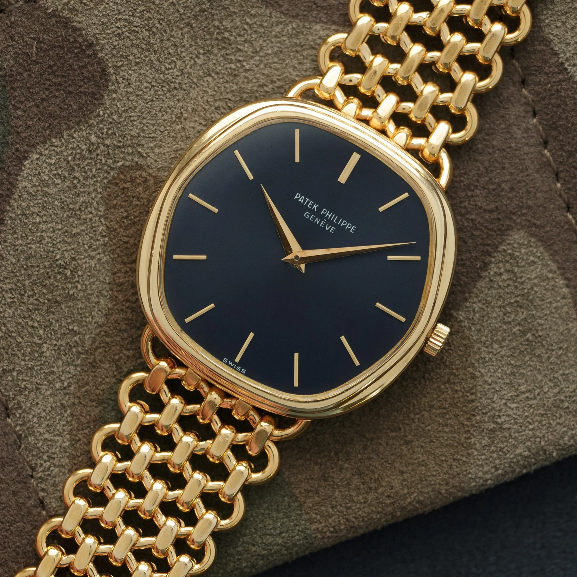 Patek Philippe Yellow Gold Automatic Bracelet Watch