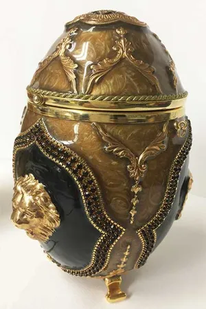 Safari Gold Vintage Purse