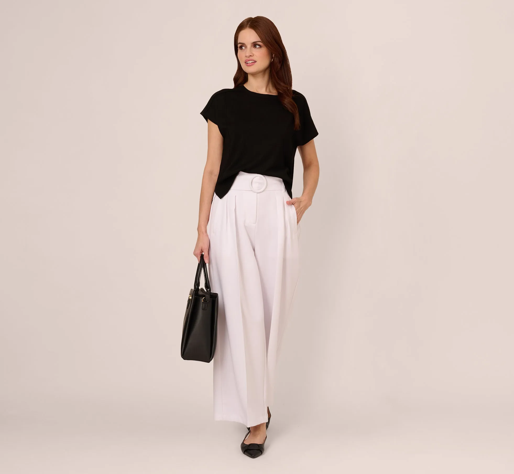 Short Sleeve Exposed Seam Pullover Sweater In Black