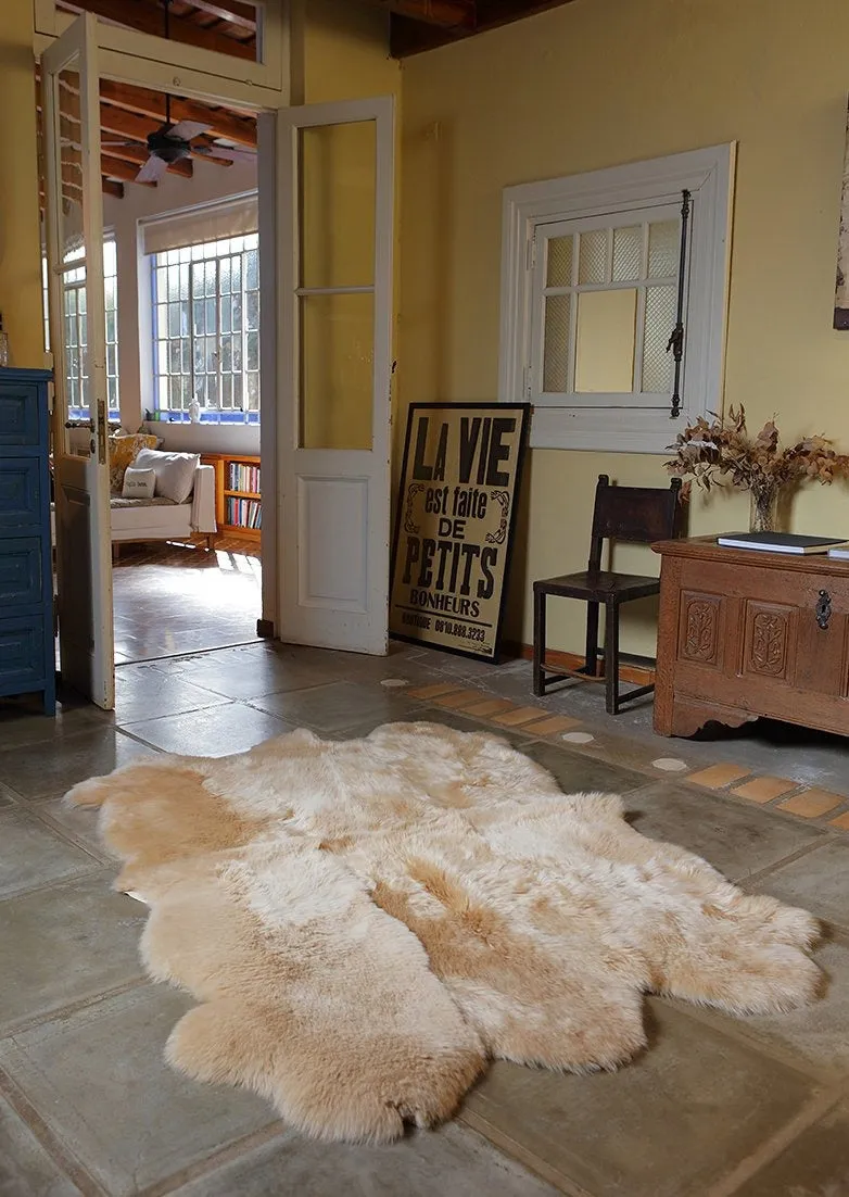 Six Piece Sheepskin Fur Rug - Beige Camel (4.7´ x  6.4´ )