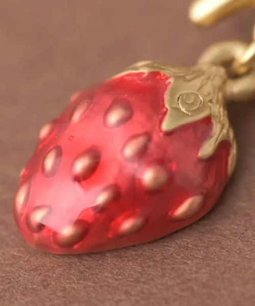 Sneak Strawberry Pearl Bracelet【Japan Jewelry】
