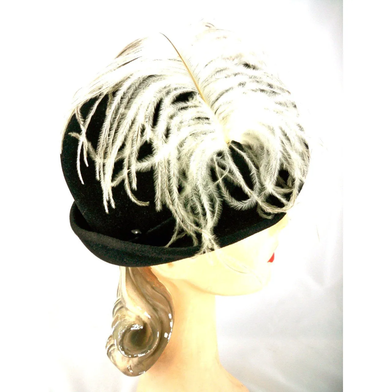 Stunning Vintage Ladies Black Hat w WHite Ostrich Feather Jack McConnell Boutique 1950s