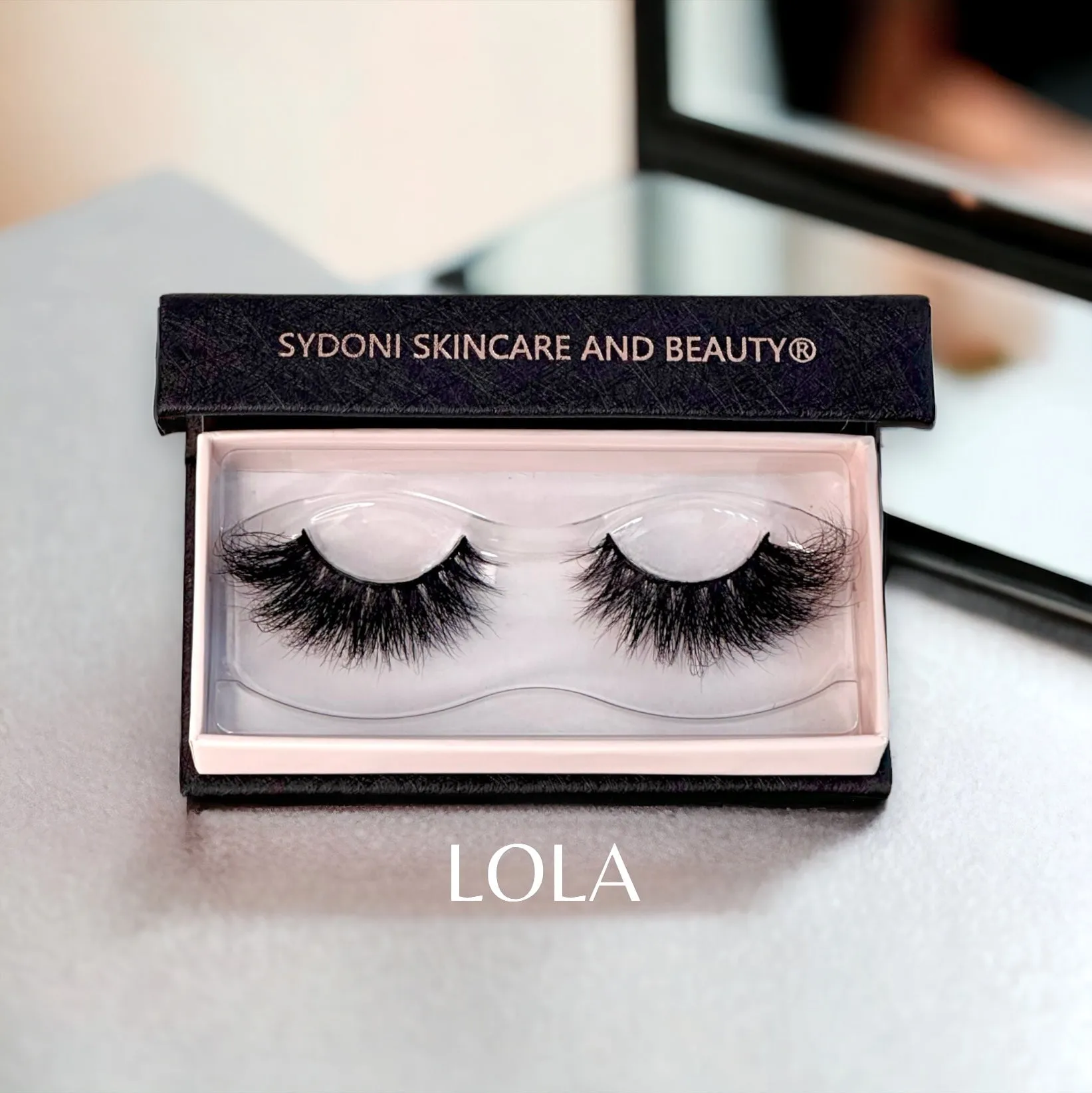 Sydoni Mink Lashes - Lola