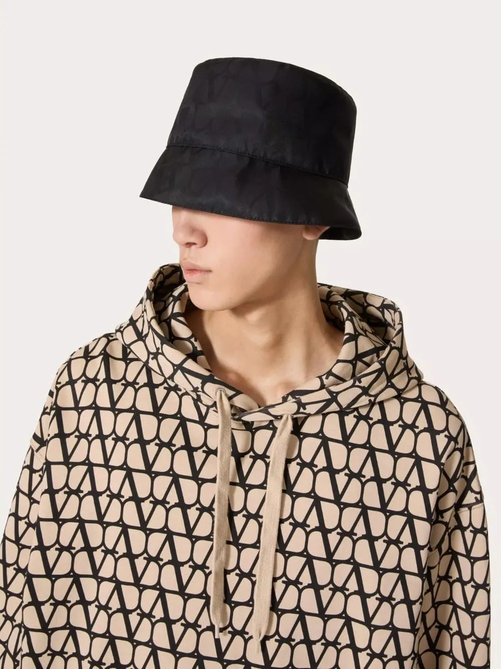 Toile Iconographe Reversible Nylon Bucket Hat