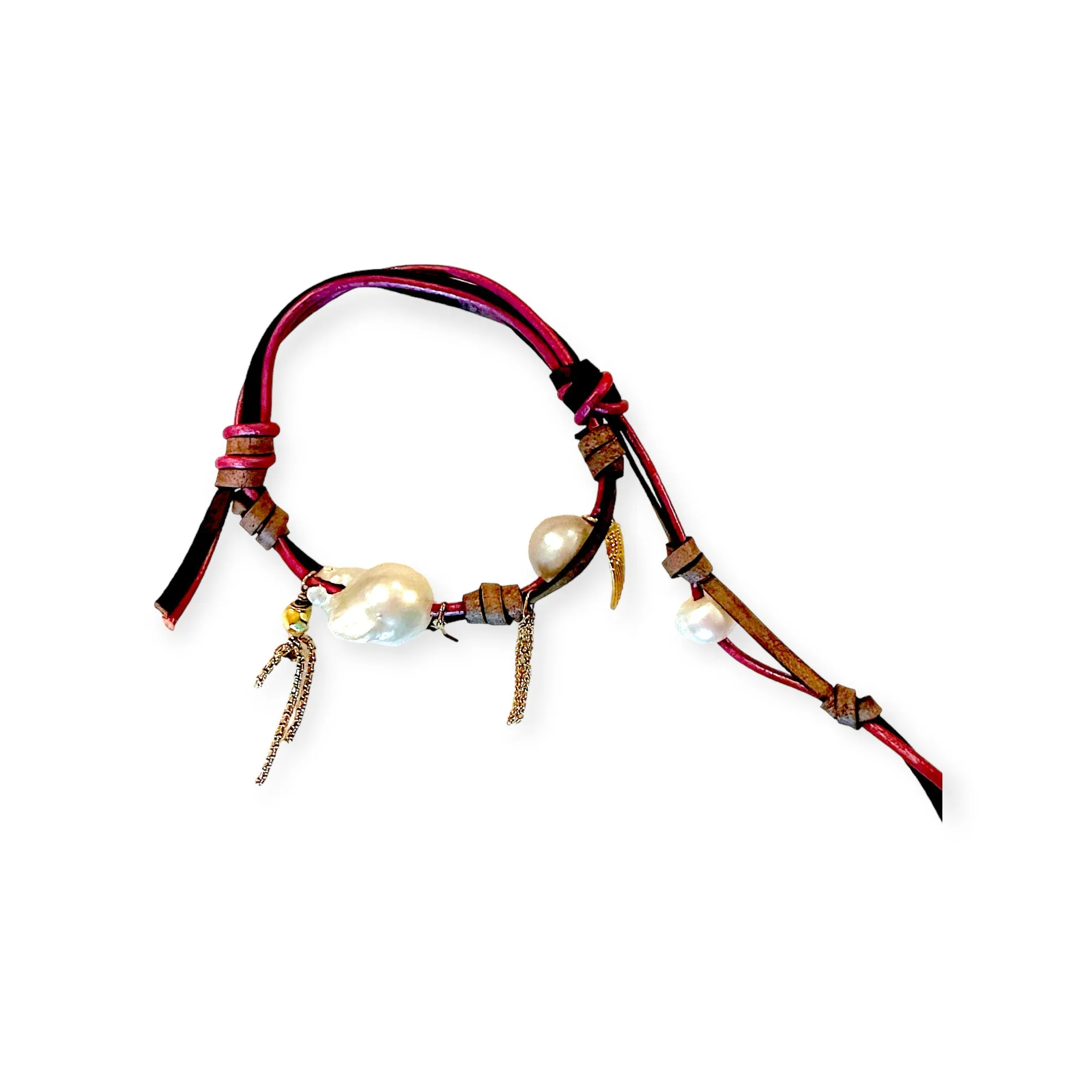 TROPICAL DUSK ANGEL BAROQUE PEARL GOLD STAR AND CHAIN ROCKER BRACELET