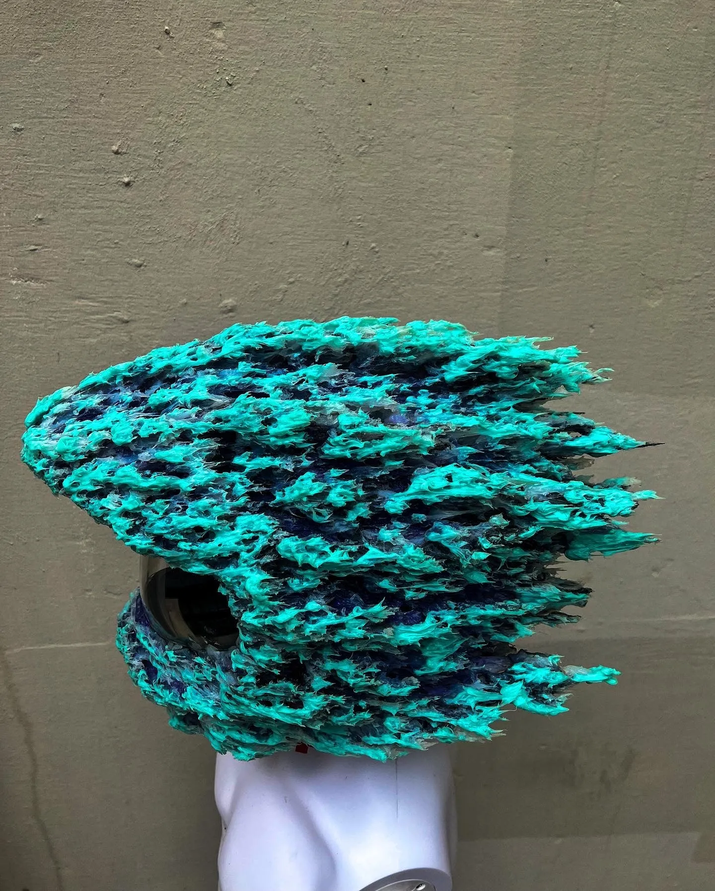 V3RNUM A47 Helmet