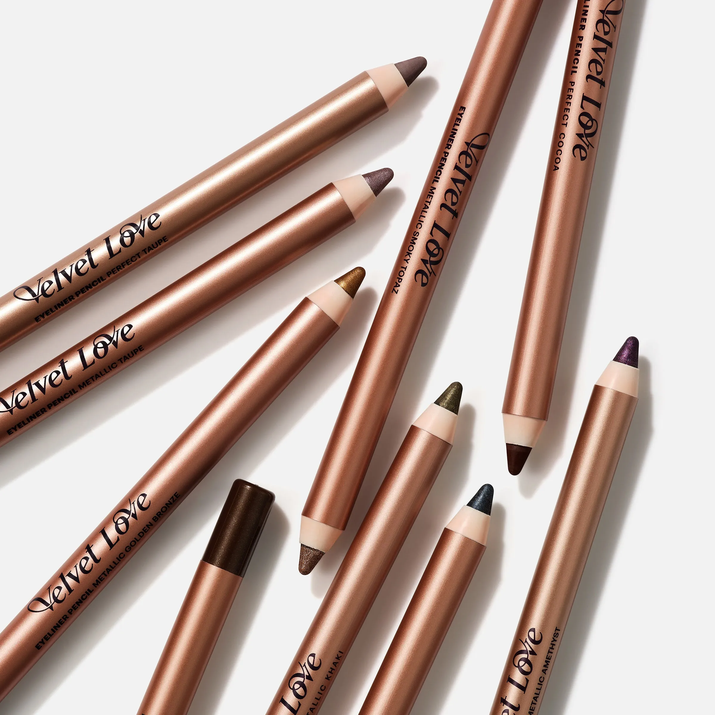 Velvet Love Eyeliner Pencil (Metallic Smoky Grey)