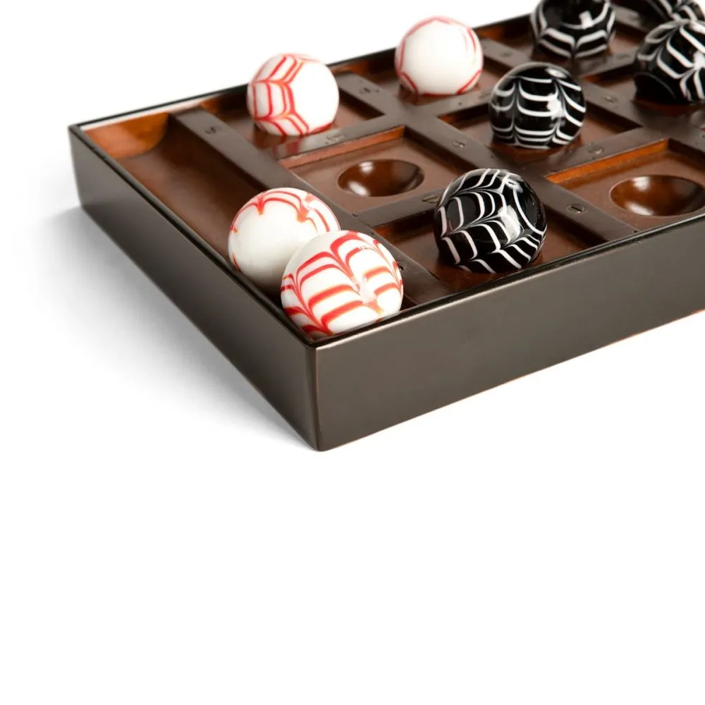 Venetian Tic-Tac-Toe