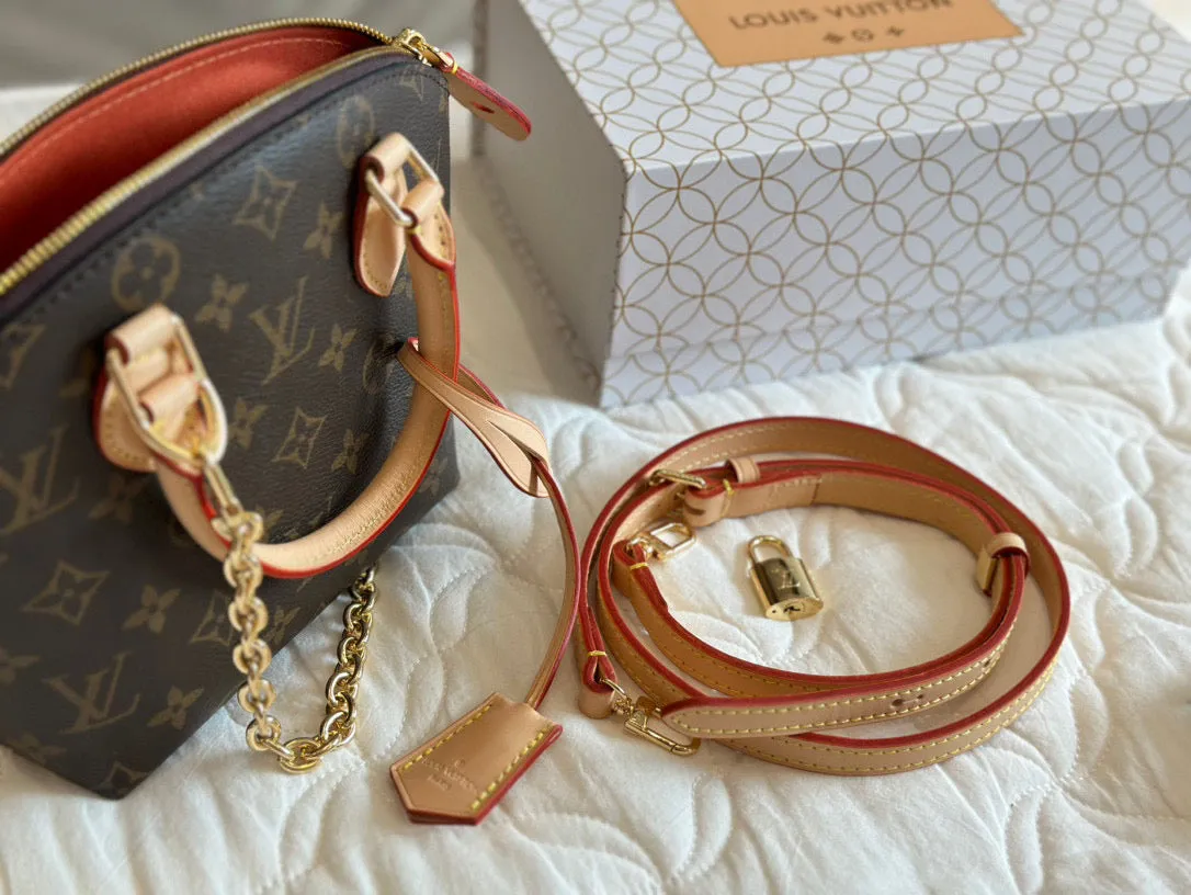 Vintage - Inspired Tote Bag