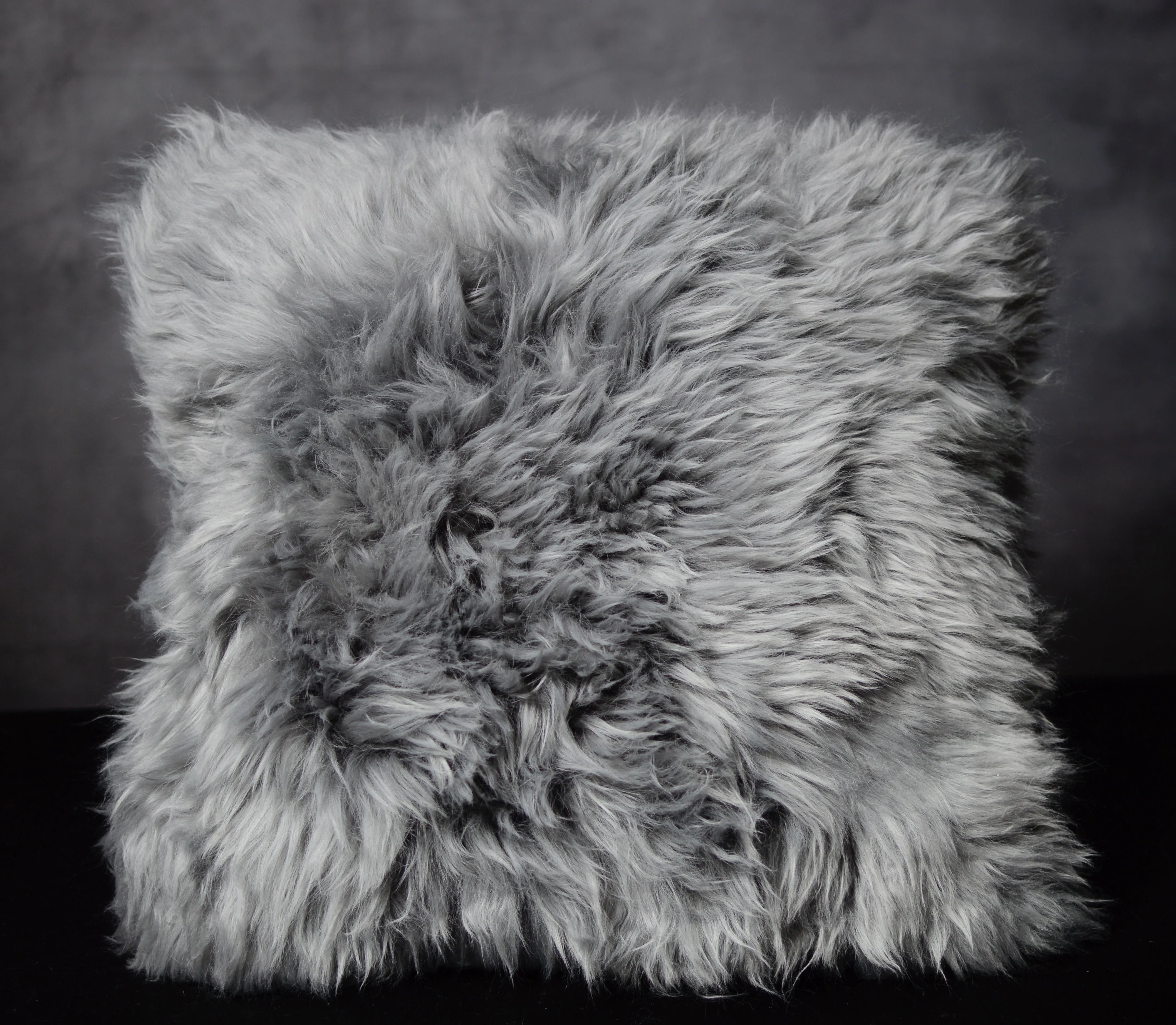 Virgin Australian Sheep Fur 18” Pillow VSF18PLS SD