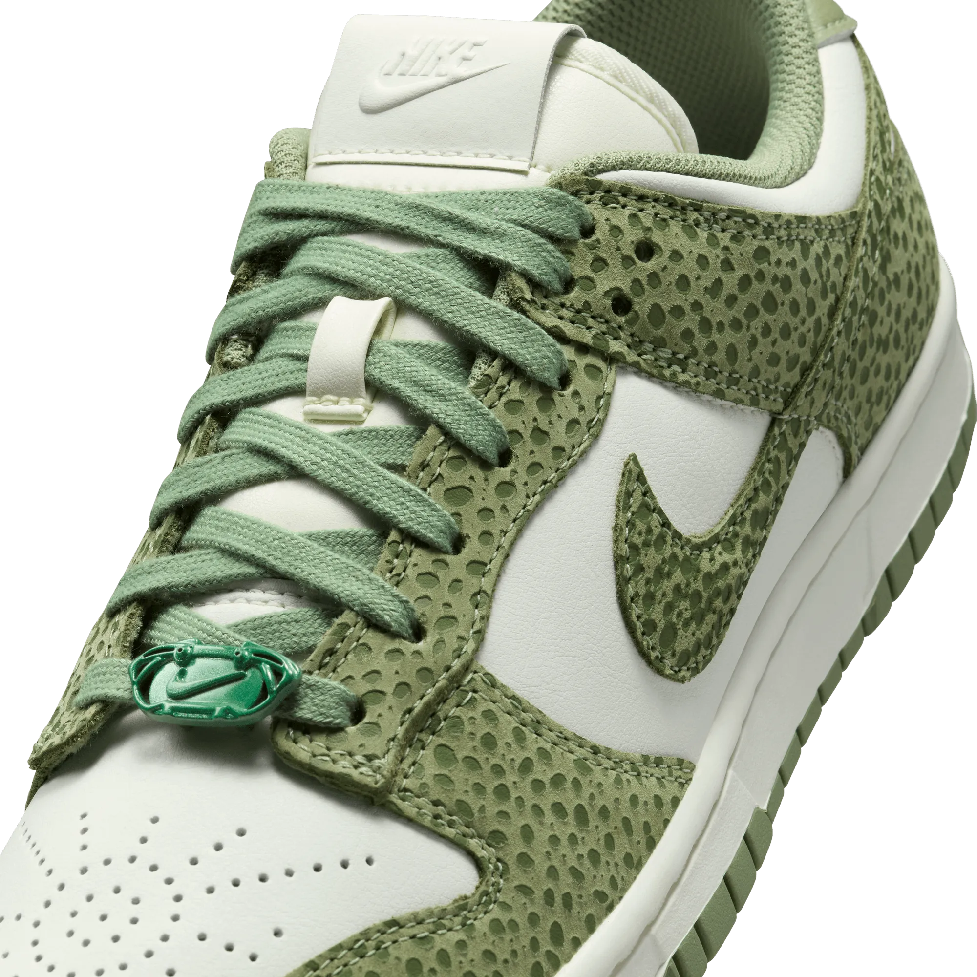 W NIKE DUNK LOW PRM