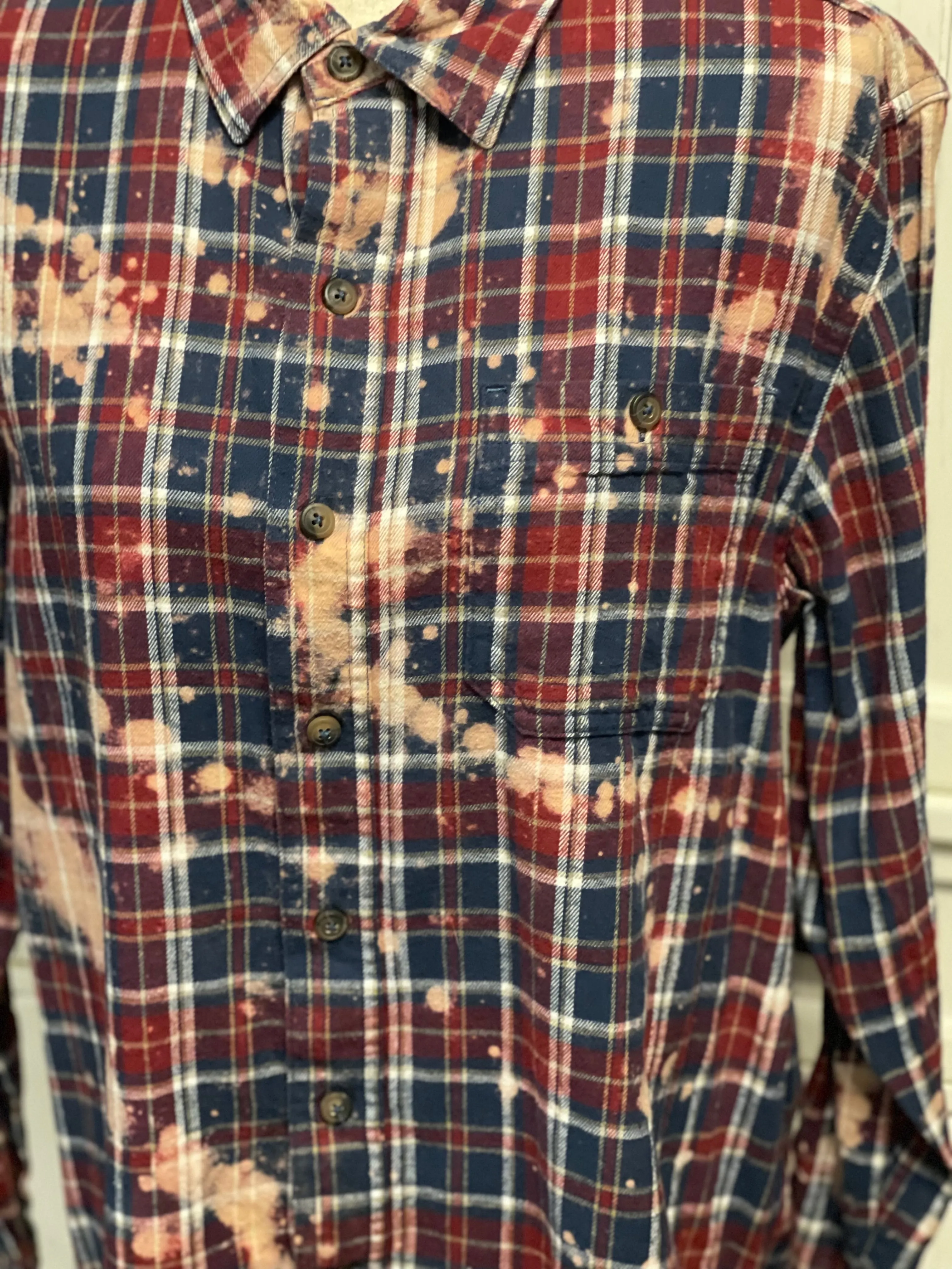 Wendy Distressed Flannel ~ Unisex Size Medium